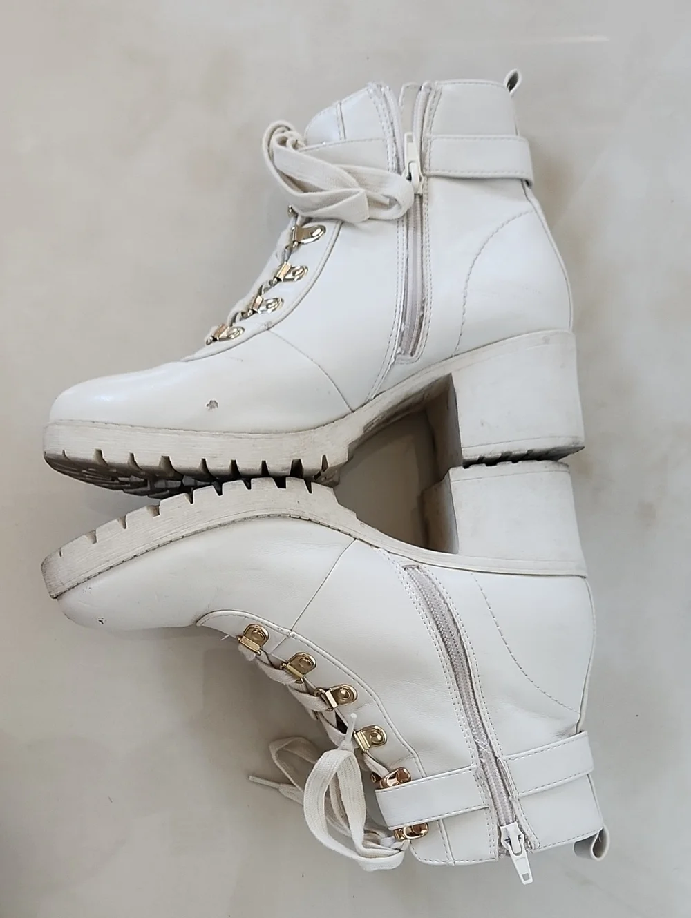 Wild Pair White Combat Boots  Fasgion Shoes Size 8